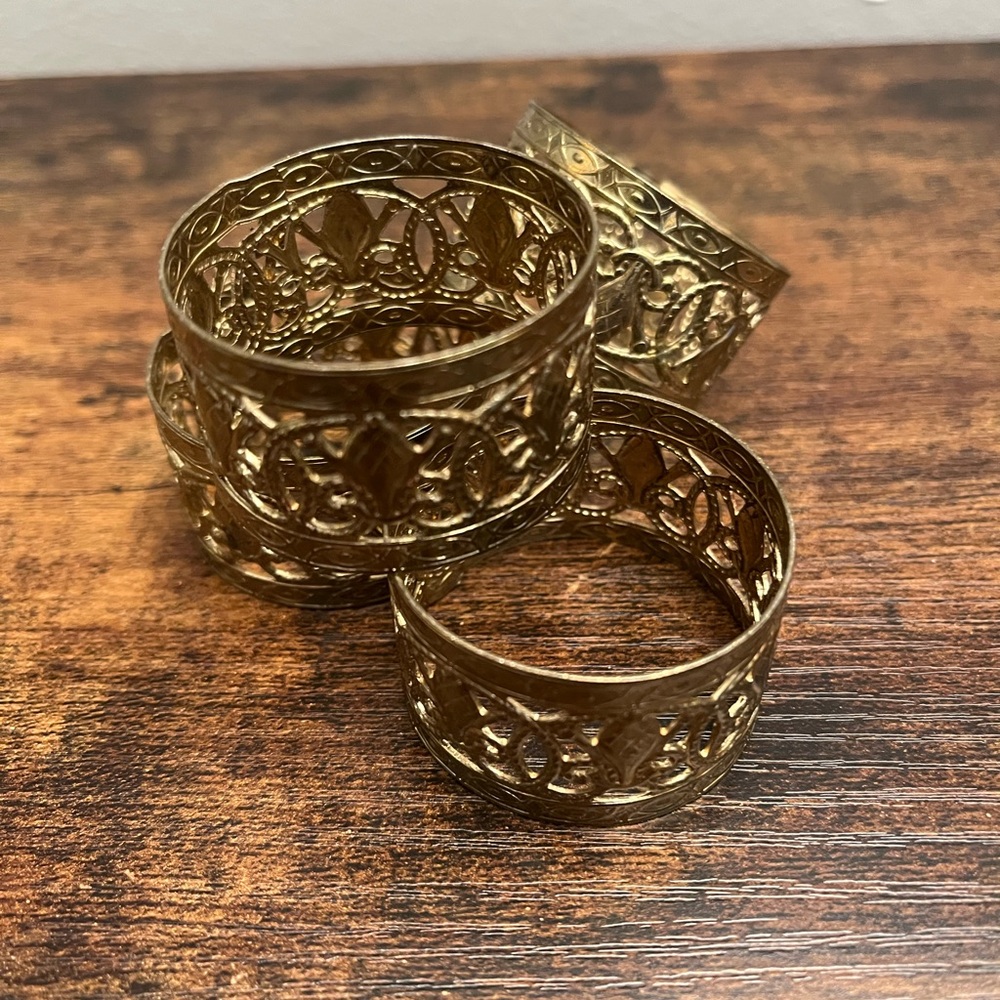 Vintage Gold Filigree Napkin Ring Set Home Decor Table Setting Home Decor - Picture 2 of 5